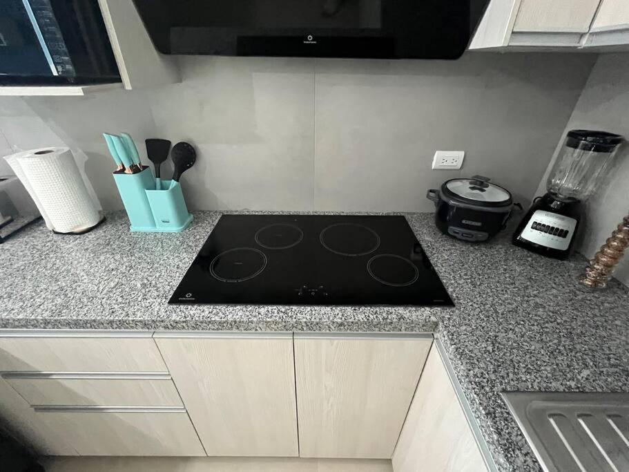 New Luxury Apartment With King - Size Bed Ceibos Гуаякиль Экстерьер фото