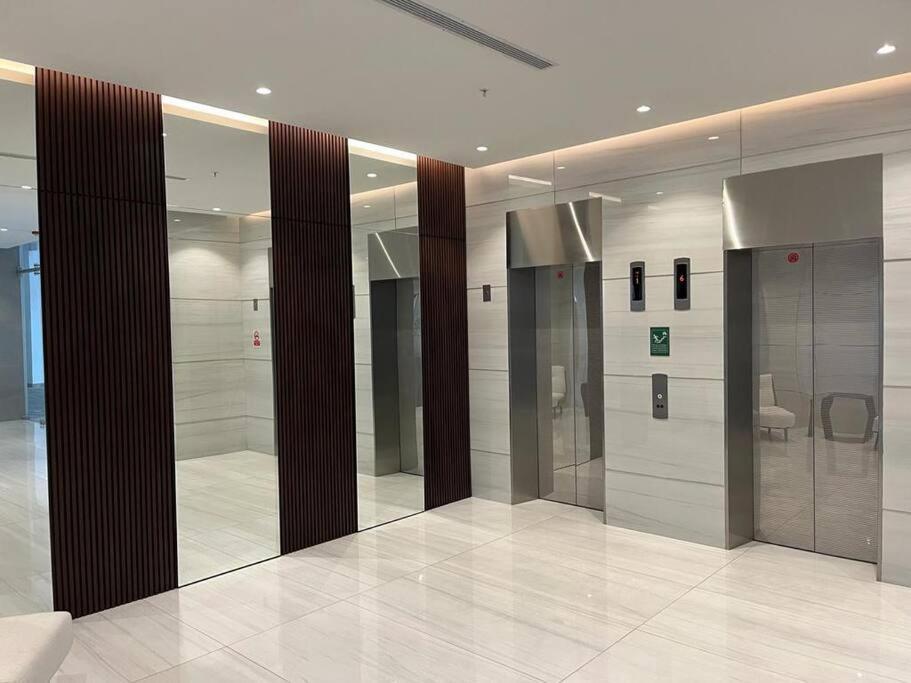 New Luxury Apartment With King - Size Bed Ceibos Гуаякиль Экстерьер фото